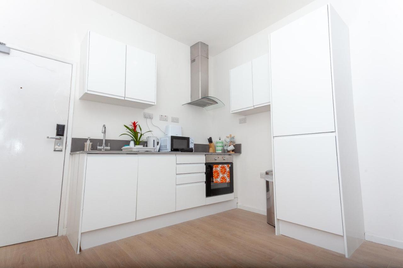 One Bedroom Serviced Apartments Flat 311 Бирмингам Екстериор снимка